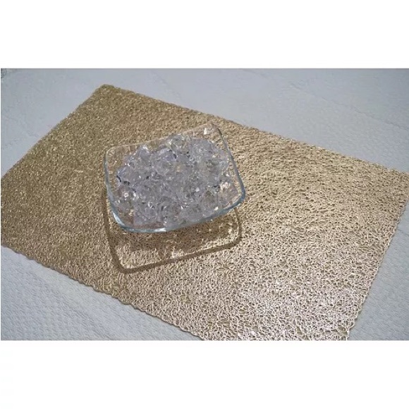 DAINTY HOME
Reversible Metallic Lacey Place Mats Slip Resistant Set of 4 - Picture 3 of 5